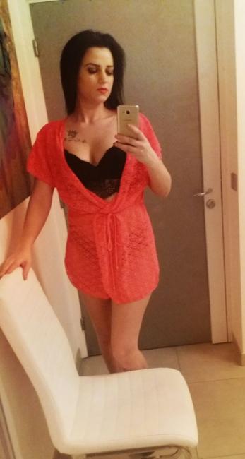 Larisa la nouvelle sur Cannes